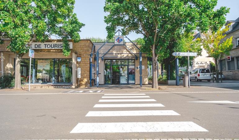 Avranches-bureau-d-information-touristique Avranches-bureau-d-information-touristique