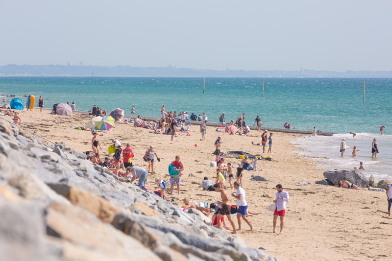 Plage école de voile Agon Coutainville