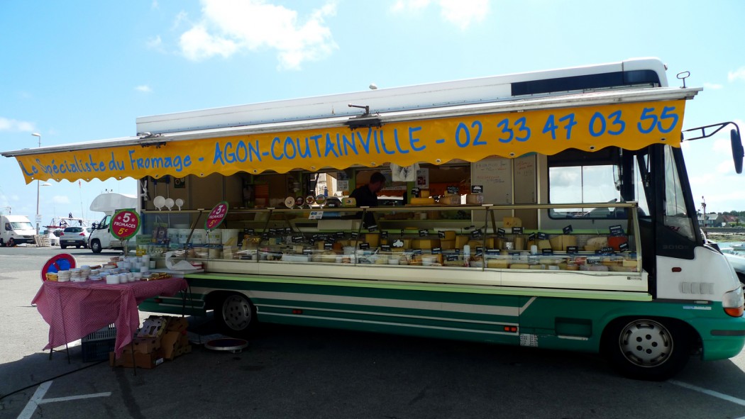 agon-coutainville-specialiste-du-fromage (1)