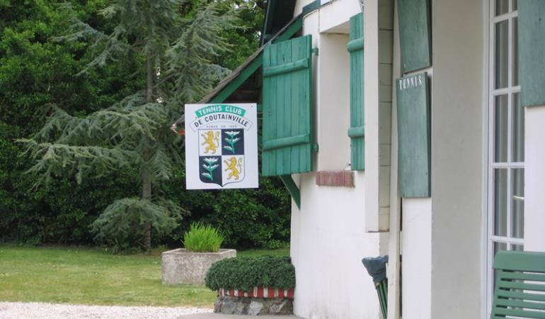 agon-coutainville-tennis-club-de-coutainville (3) agon-coutainville-tennis-club-de-coutainville (3)